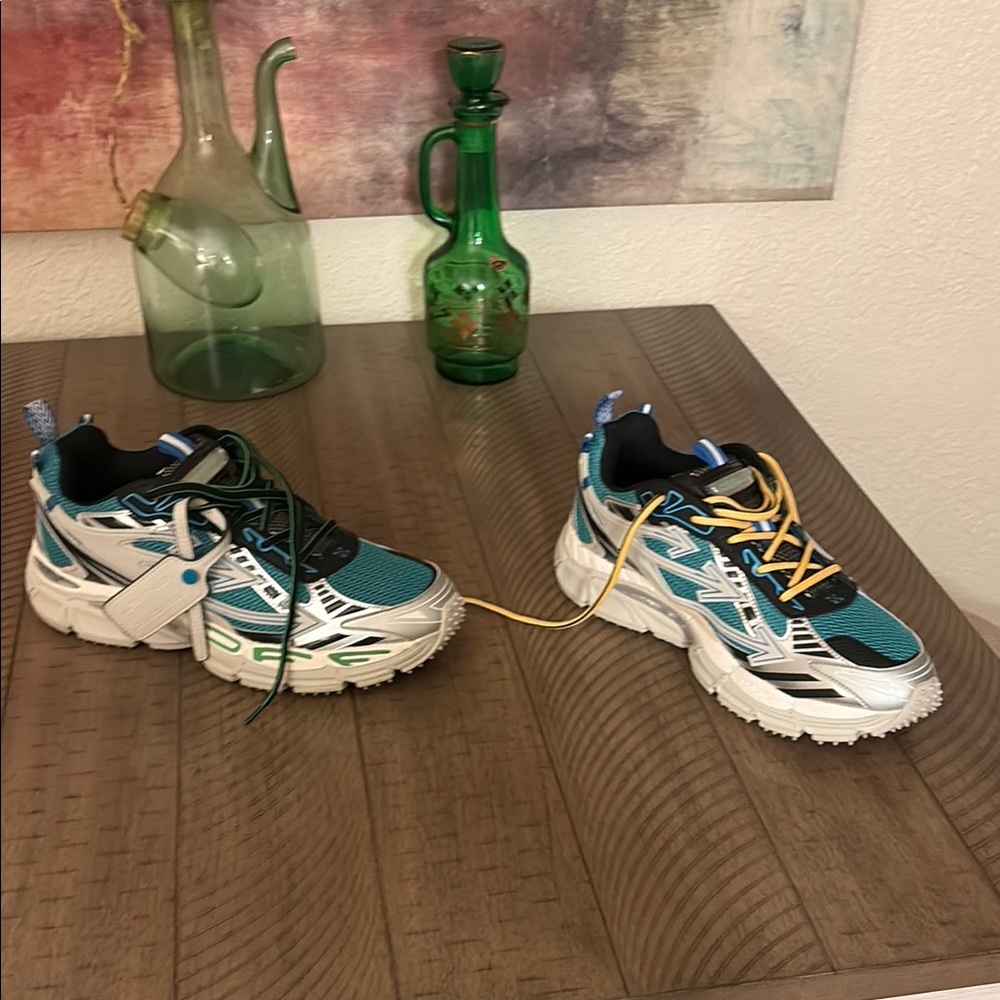Off-White Kids Teal and White Sneakers